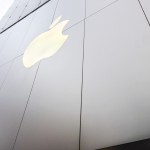 Awating for iPhone 6 and Apple Watch at Ginza