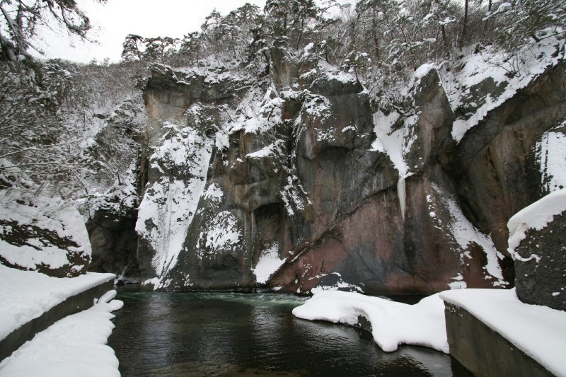 Fukiware gorge in winter