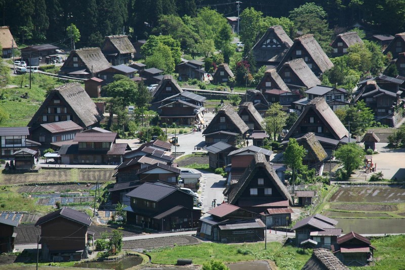 Shirakawago in spring