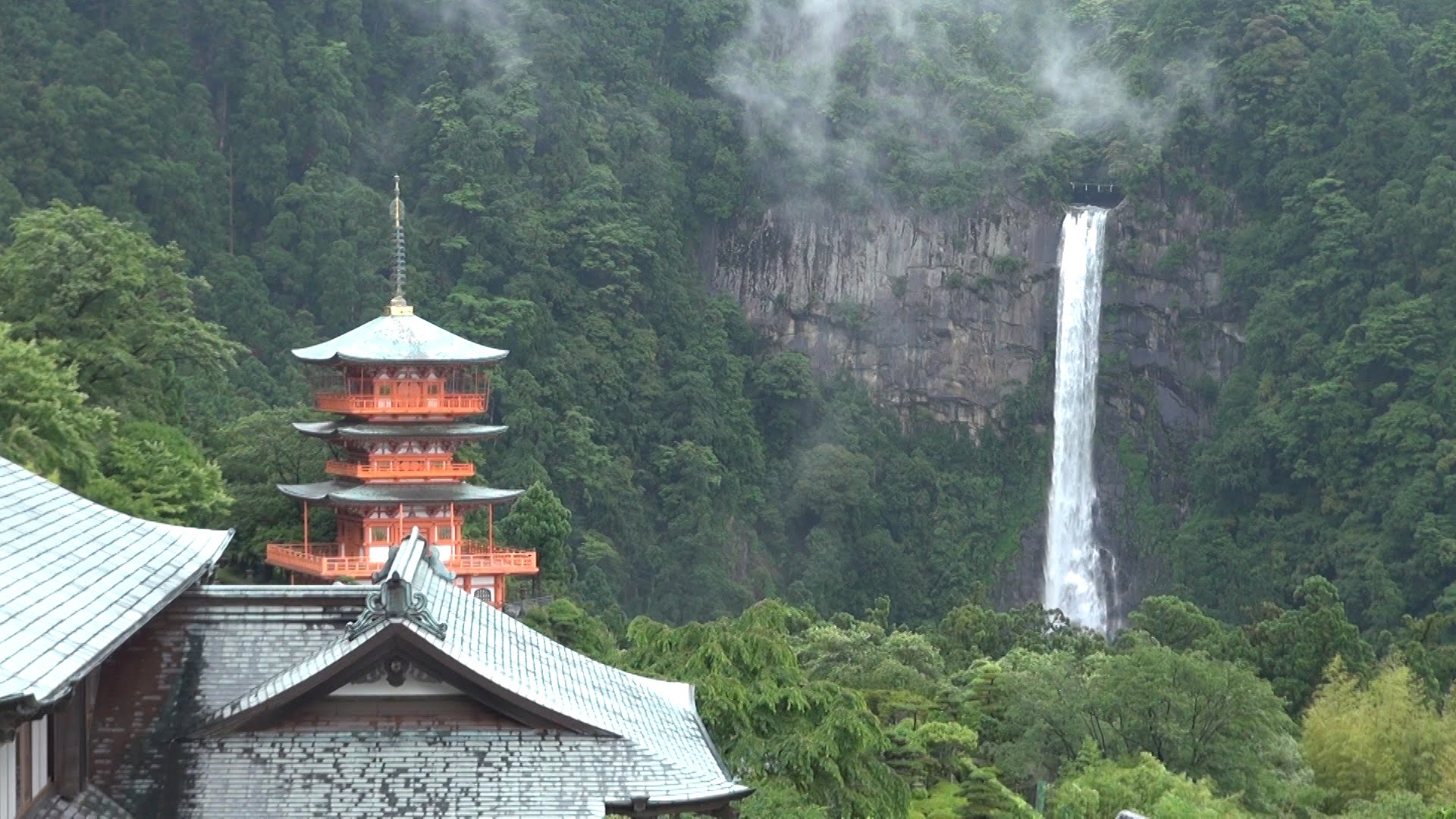 Highest water fall in Japan. “Nachinotaki”, Nachi Water Falls